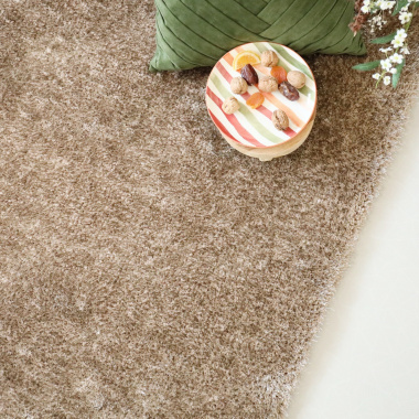 Tapis sur mesure Éclat shaggy marron clair - vue de haut