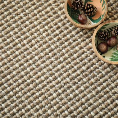 Tapis sur mesure Laine et sisal Caloundra grosses boucles beige - gros plan