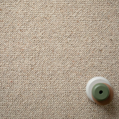 Sol textile laine Latoon grège – esthétique douce et texture bouclée