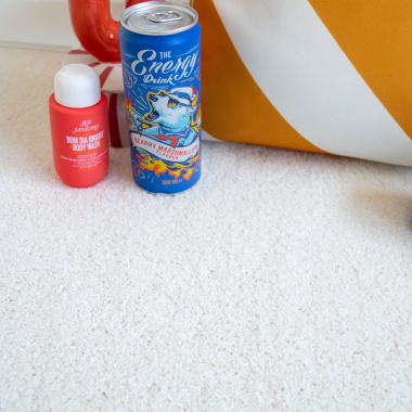 Tapis sur mesure ultra doux Kawaii - Blanc doux mettant en avant la qualité de sa confection sur mesure française