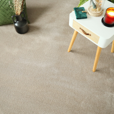 Tapis sur mesure doux Hypnose beige nude - vue de loin