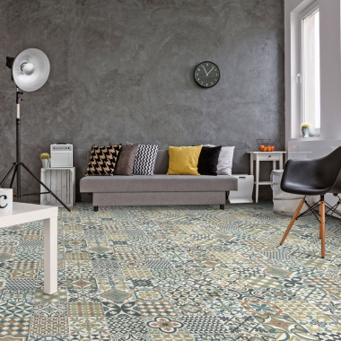 Sol vinyle Sonipro - Carcassonne 472M posé dans un salon au style contemporain