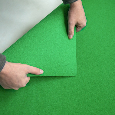 Moquette aiguilletée Orotex Revexpo  Vert Pomme avec envers visible