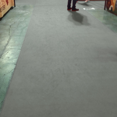 Moquette Orotex Revexpo gris clair, sol textile épais pour événement intérieur et extérieur