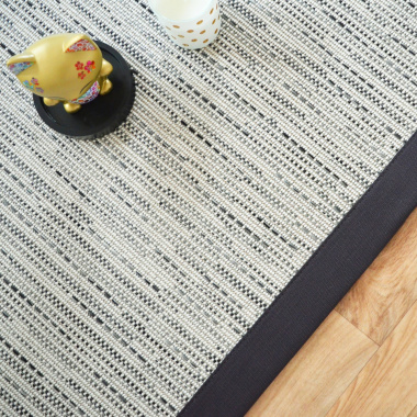 Tapis tissé plat Bornéo blanc ganse coton anthracite - vue du dessus
