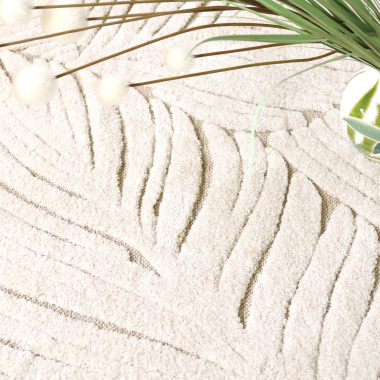 Tapis de salon en matière recyclée Ode à la nature beige et crème - gros plan