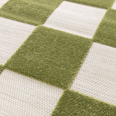 Tapis intérieur et extérieur motif damier - Marius - Vert pistache - gros plan
