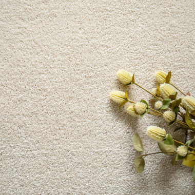 Tapis Select - Ecru, exclusivité Decoweb, photo matière pour salon apaisant