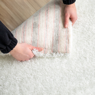 Envers de la moquette épaisse Éclat FusionBac Shaggy blanc