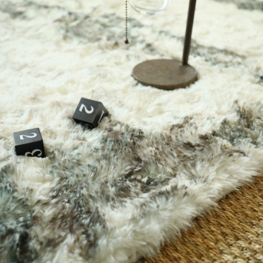 Tapis shaggy à poils longs ultra doux Fluffy crème, marron et caramel - coté