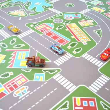 Tapis Vinyle pour les enfants - Les rues de la ville verte - Vue de loin