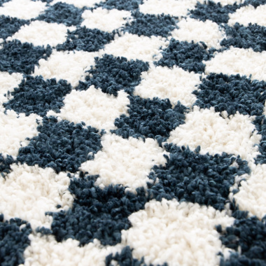 Tapis damier à poils longs - Colorama - Bleu pétrole - vue de près