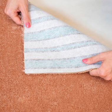 Moquette ultra douce Kawaii - Corail avec envers textile visible et finition de qualité