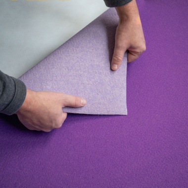 Sol textile filmé Stand Event Aubergine avec envers retourné