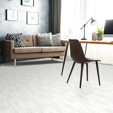 Salon et bureau lumineux avec sol Link style parquet blanc aux veinures grises