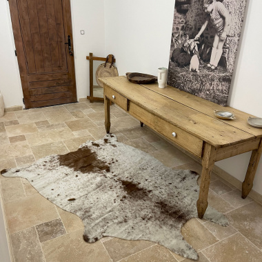 Tapis peau de bête - Imitation vache tachetée claire - Marron et blanc - couloir