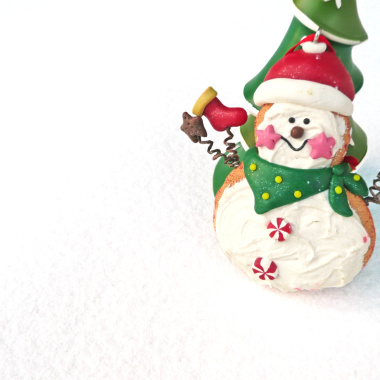 Moquette aiguilletée Orotex Revexpo Blanc, décor de Noël pour vitrines et espaces commerciaux