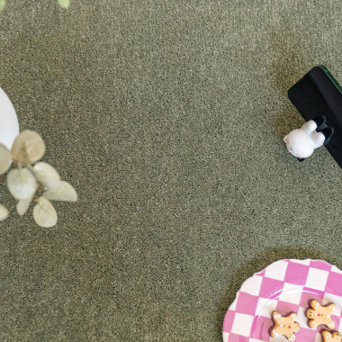 Tapis sur mesure ultra doux Kawaii - Vert kaki apportant une élégance naturelle inspirée des paysages végétaux