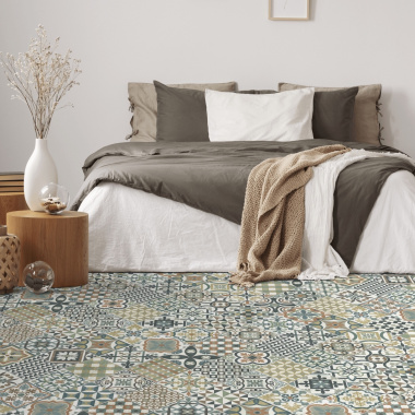 Chambre chaleureuse avec sol vinyle U2SP2 Carcassonne 472M à motifs carreaux de ciment