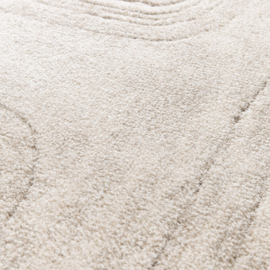 Tapis de salon doux à motif organique - Deva - Grège - gros plan