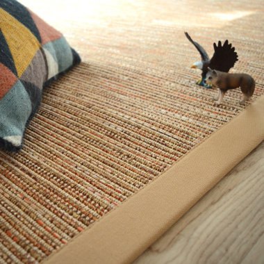 Tapis tissé plat Bornéo nature ganse coton café au lait - Tranche