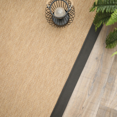 Tapis extérieur et intérieur tissé plat naturel ganse grise anthracite - vue de haut