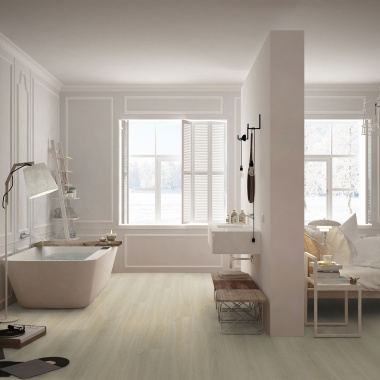 Lame vinyle clipsable - Gerflor R55 Lock+ Acoustic - Selma natural associée à une salle de bain aux teintes claires