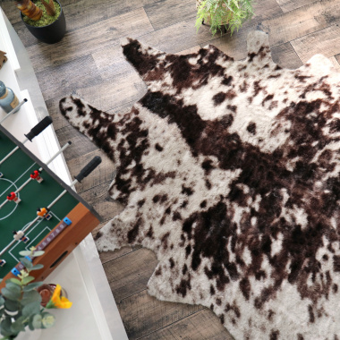 Tapis peau de bête - Imitation vache Normande - Brun et blanc - Vue de haut