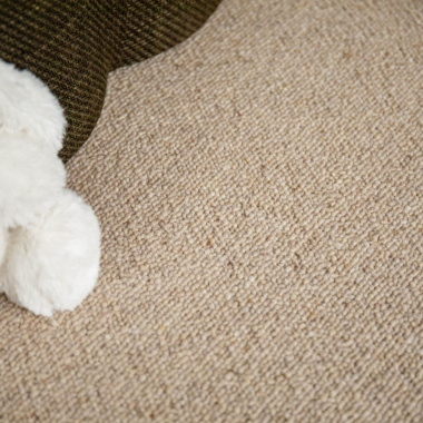 Tapis sur mesure en pure laine vierge bouclée Mallow beige – sol naturel et raffiné