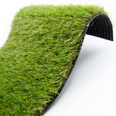 Gazon FireGuard 25mm en vue packshot, aspect réaliste et structure ignifugée