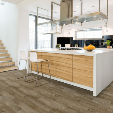 Sol Vinyle Textile Black Edition - Aspect parquet chêne brun - Cuisine