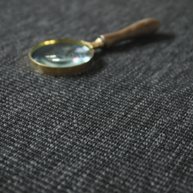 Tapis intérieur / extérieur Nusa gris ardoise ganse noire - vue de près