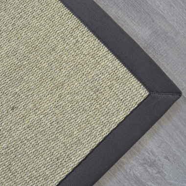 Tapis Sisal Quintana blanchi ganse coton anthracite - coin