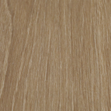 Zoom sur la texture bois mat de la lame PVC - Chêne naturel