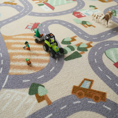 Tapis de jeu enfant circuit de voiture campagne - vue de près