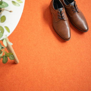 Moquette polypropylène Stand Event Orange citrouile, adaptée aux foires et expositions