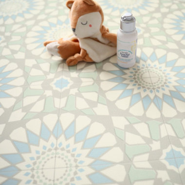 Sol Vinyle Style - Carreaux de ciment motif mosaïque - vue de près