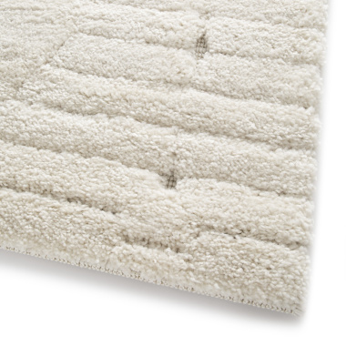 Tapis de salon graphique en relief - Ilyes - Blanc crème - coin