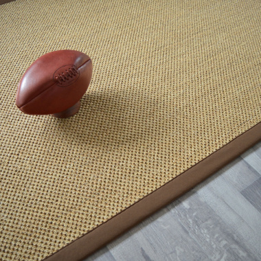 Tapis sisal Kidara chaume ganse brune