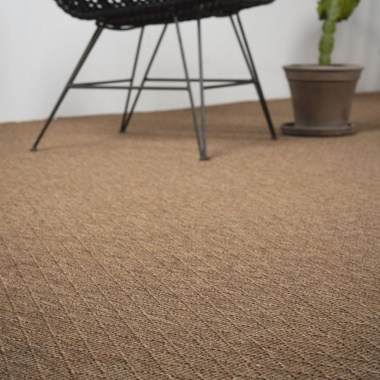 Moquette Tissé plat - Timika - Marron camel posée dans un intérieur déco