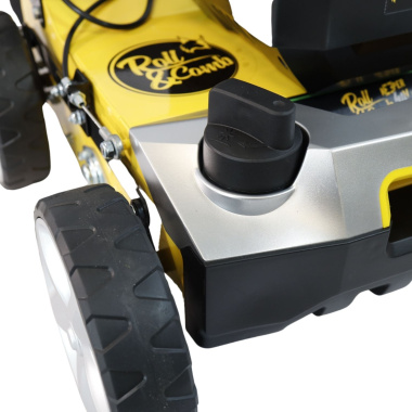 Vue avant de la brosseuse balayeuse aspirante Garland 602-V23 avec batterie et chargeur