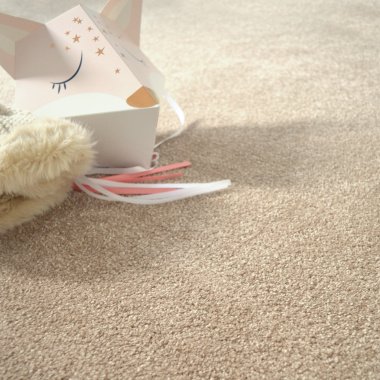 Moquette chambre ou salon Select marron clair - vue de près