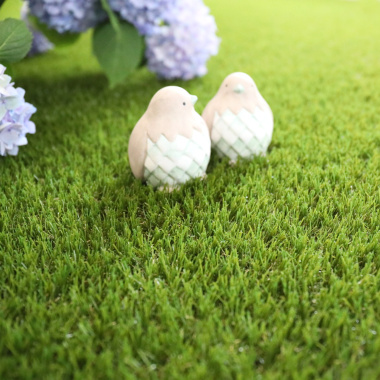 Gazon artificiel Villandry 25mm, confort au sol et bel effet visuel, facile à entretenir