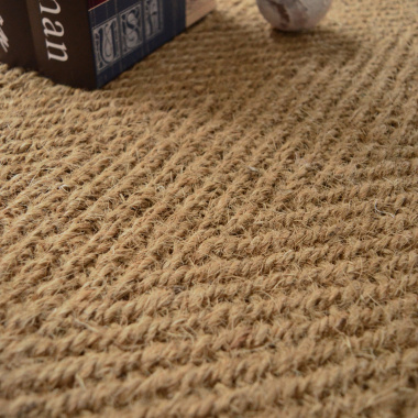 Tapis sur mesure Coco Paravan - Chevron – détail du tissage chevron rustique