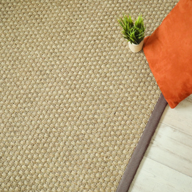 Tapis jonc de mer Chennai natté 4x4 ganse lin marron taupe - vue de haut