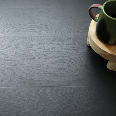 Revêtement Sol Vinyle Résistance Pro - Parquet bois vintage peint - Noir, zoom sur lames et veinage peint