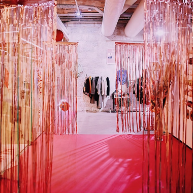 Moquette filmée - Stand Event - Rose Fushia - Atelier