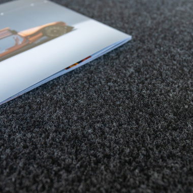 Tapis de coffre et tapis de sol voiture sur mesure - Noir chiné avec texture textile sobre adaptée aux intérieurs automobiles