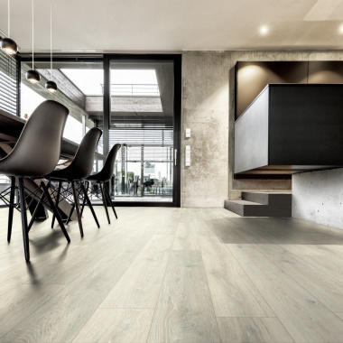 Parquet flottant Stratifié compatible cuisine salle de bain - Chêne gris lune - Salle à manger