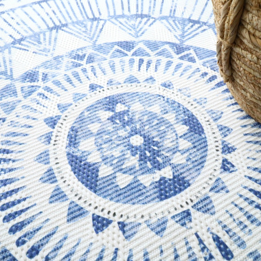 Tapis rond en coton blanc à franges - Aztèque - Motifs bleu - Vue de près